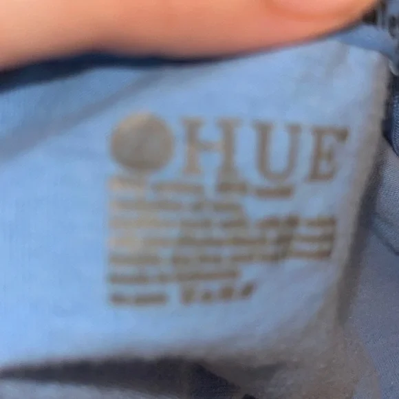 HUE Blue Capri Pajama Pants and matching long sleeve blue top! Extra set of pjs! - Picture 7 of 12